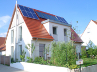 Passivhaus in Herzogenaurach, 2003 (Hacker)